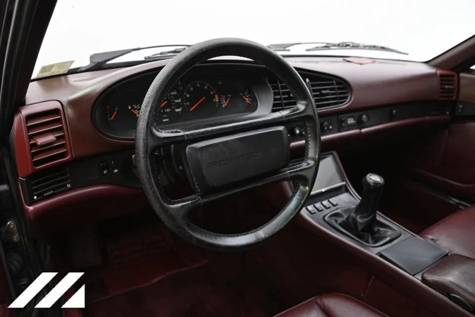 1987 Porsche 944 - Image 4 of 11