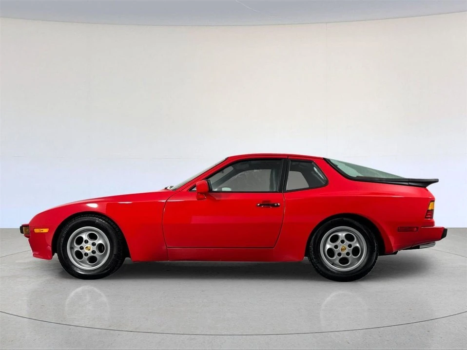 1987 Porsche 944 - Image 2 of 10
