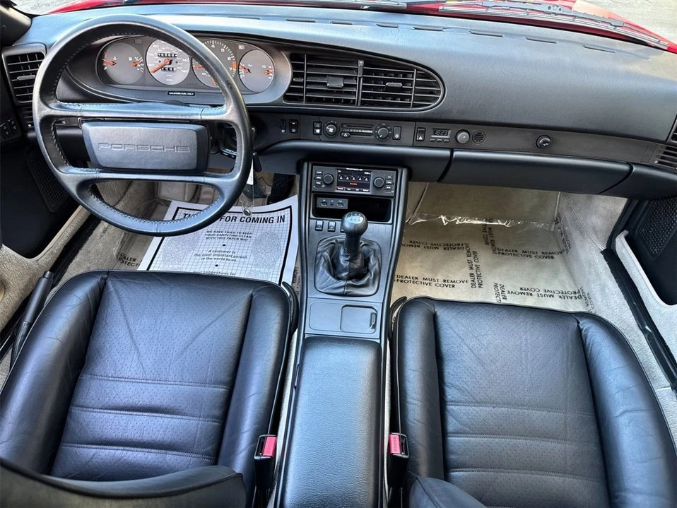 1987 Porsche 944 - Image 6 of 10