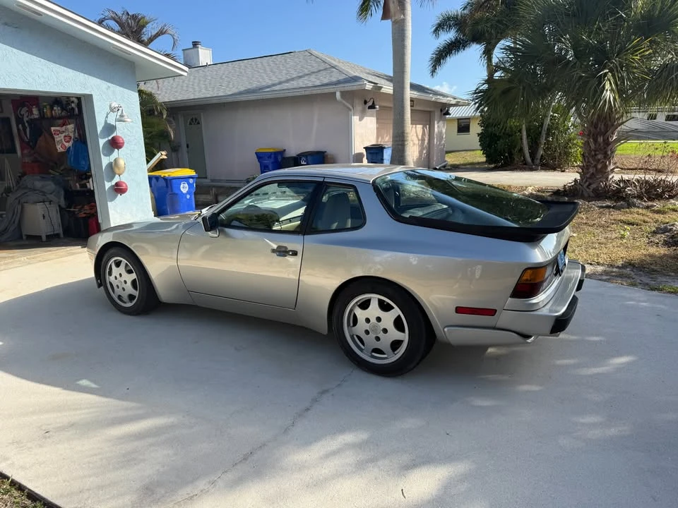 1987 Porsche 944 S - Image 17 of 20