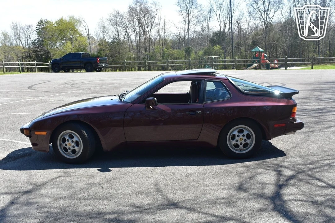 1987 Porsche 944 S - Image 8 of 12