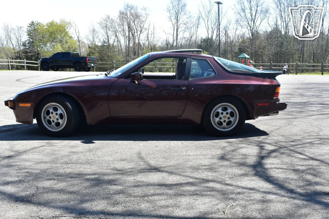 1987 Porsche 944 S - Image 9 of 12