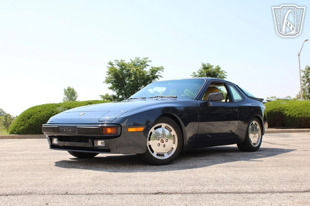 1987 Porsche 944 - Image 8 of 21
