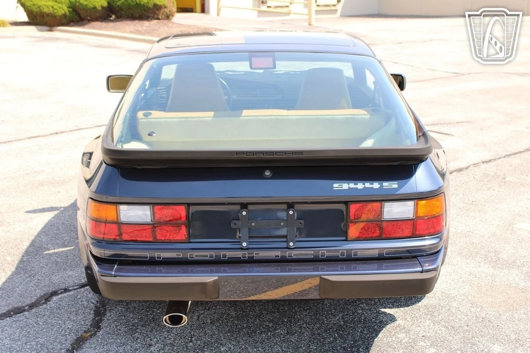 1987 Porsche 944 - Image 21 of 21