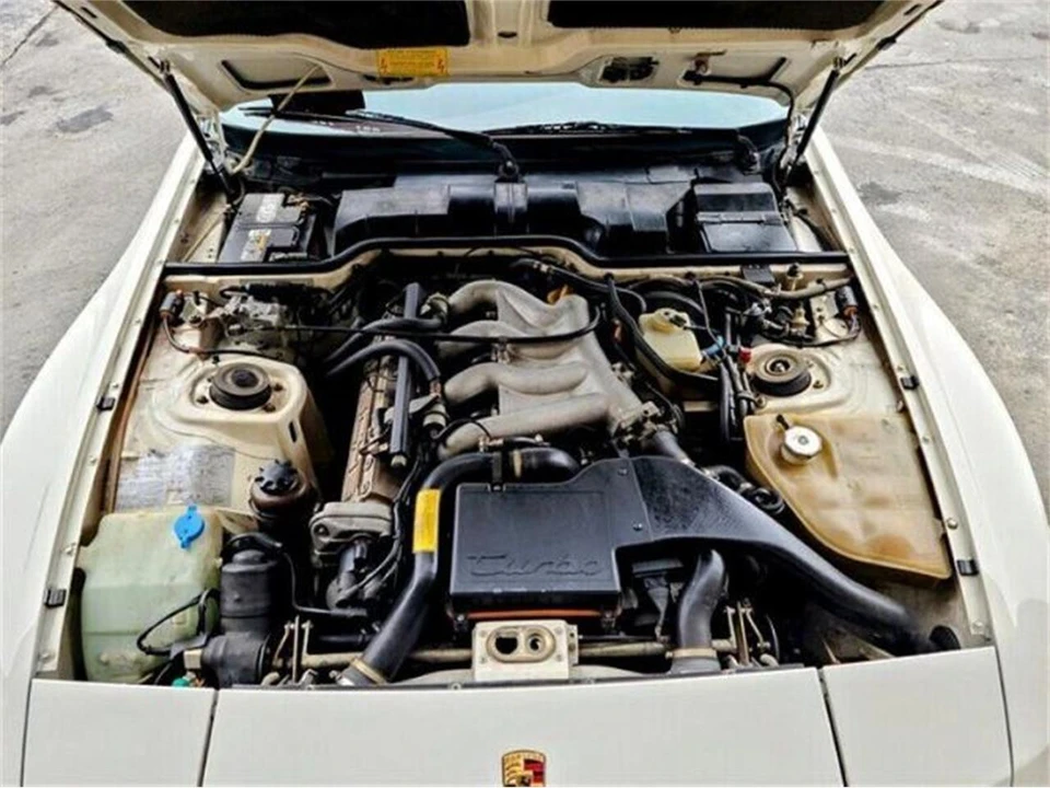1987 Porsche 944 S - Image 16 of 30