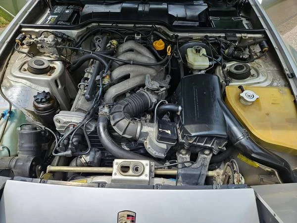 1987 Porsche 944 - Image 18 of 18