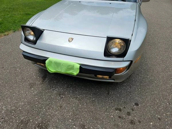 1987 Porsche 944 - Image 17 of 18