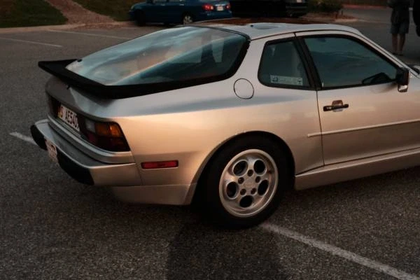1987 Porsche 944 - Image 3 of 21