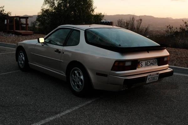 1987 Porsche 944 - Image 4 of 21