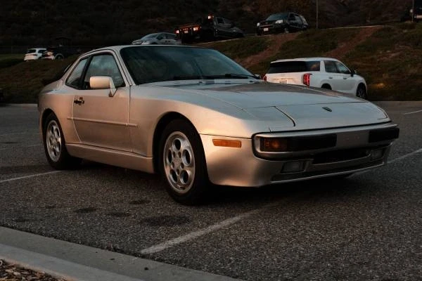 1987 Porsche 944 - Image 2 of 21