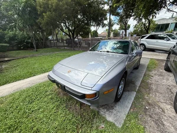 1987 Porsche 944 - Image 3 of 7