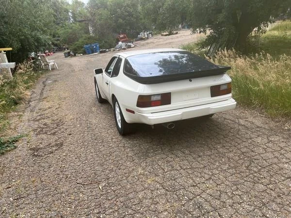 1987 Porsche 944 - Image 2 of 9