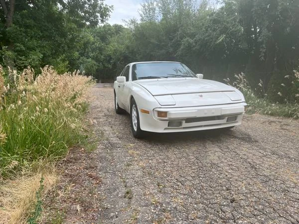 1987 Porsche 944 - Image 2 of 10