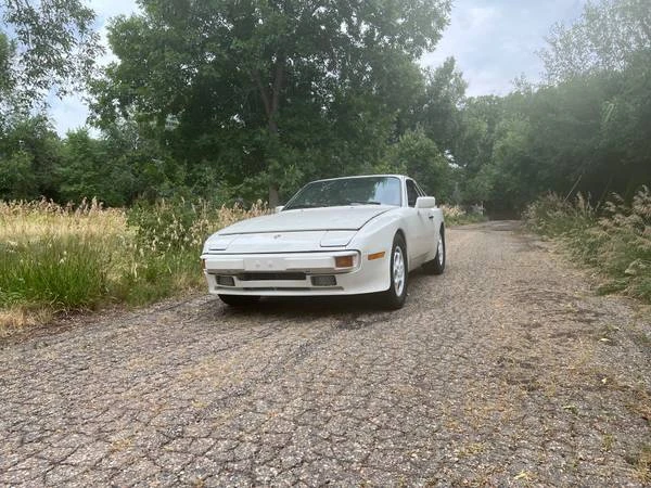 1987 Porsche 944 - Image 6 of 9