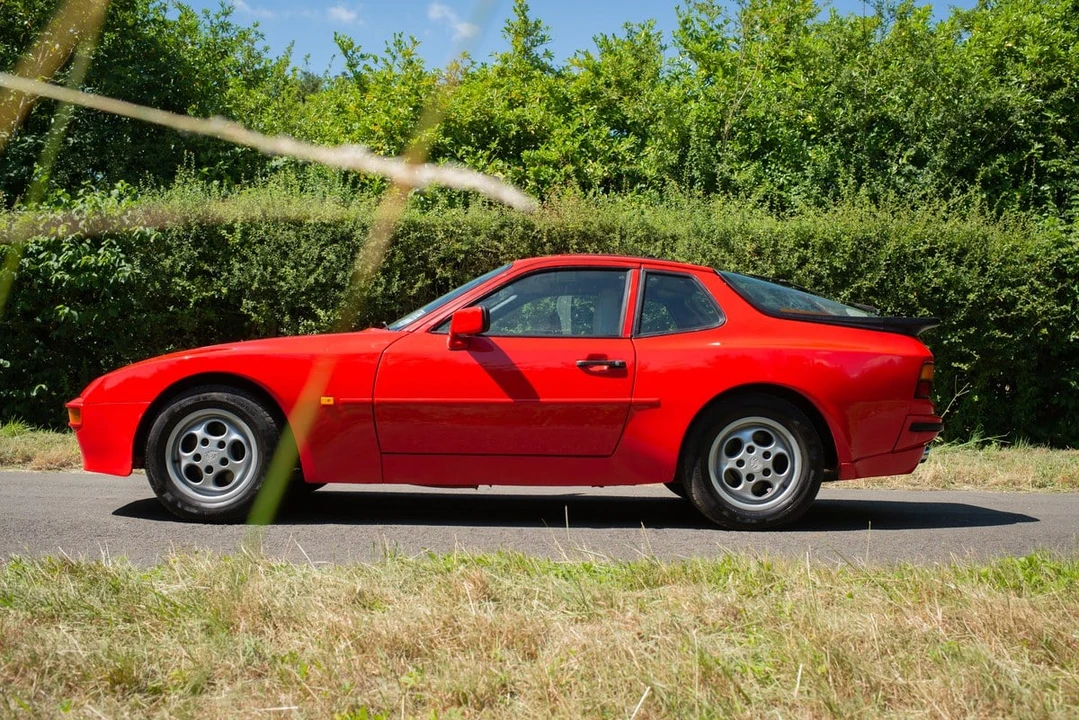 1987 Porsche 944 S - Image 3 of 30