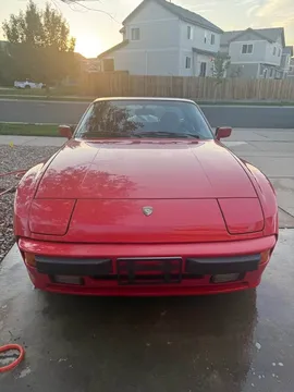1987 Porsche 944 2.5L