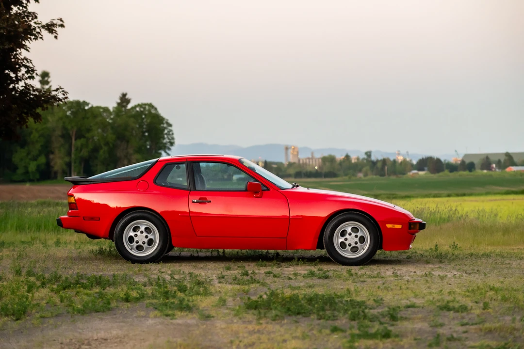 1987 Porsche 944 - Image 9 of 31