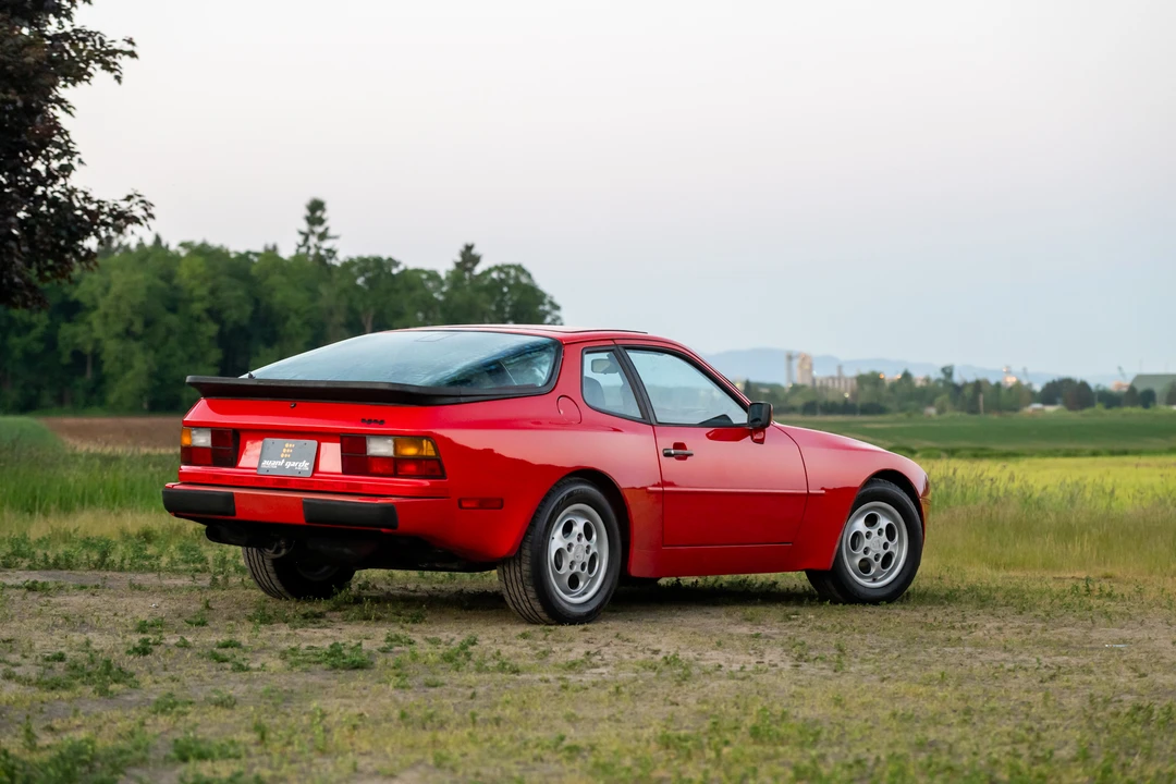 1987 Porsche 944 - Image 10 of 31