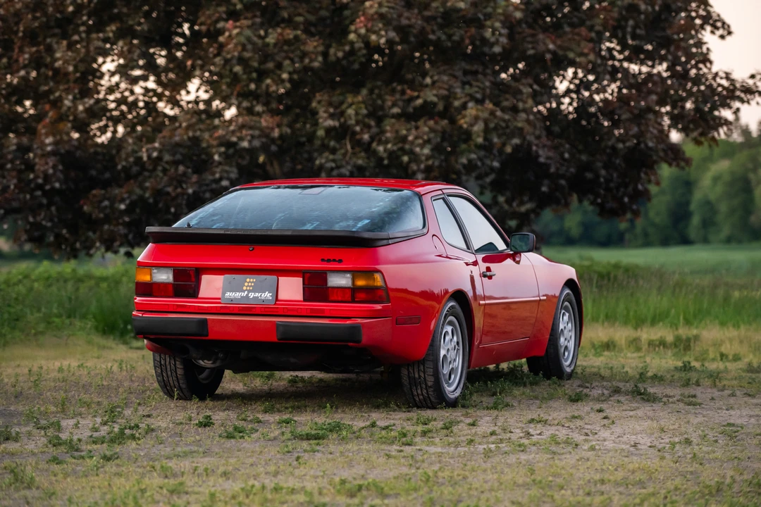 1987 Porsche 944 - Image 13 of 31