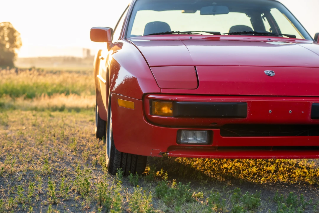 1987 Porsche 944 - Image 25 of 31