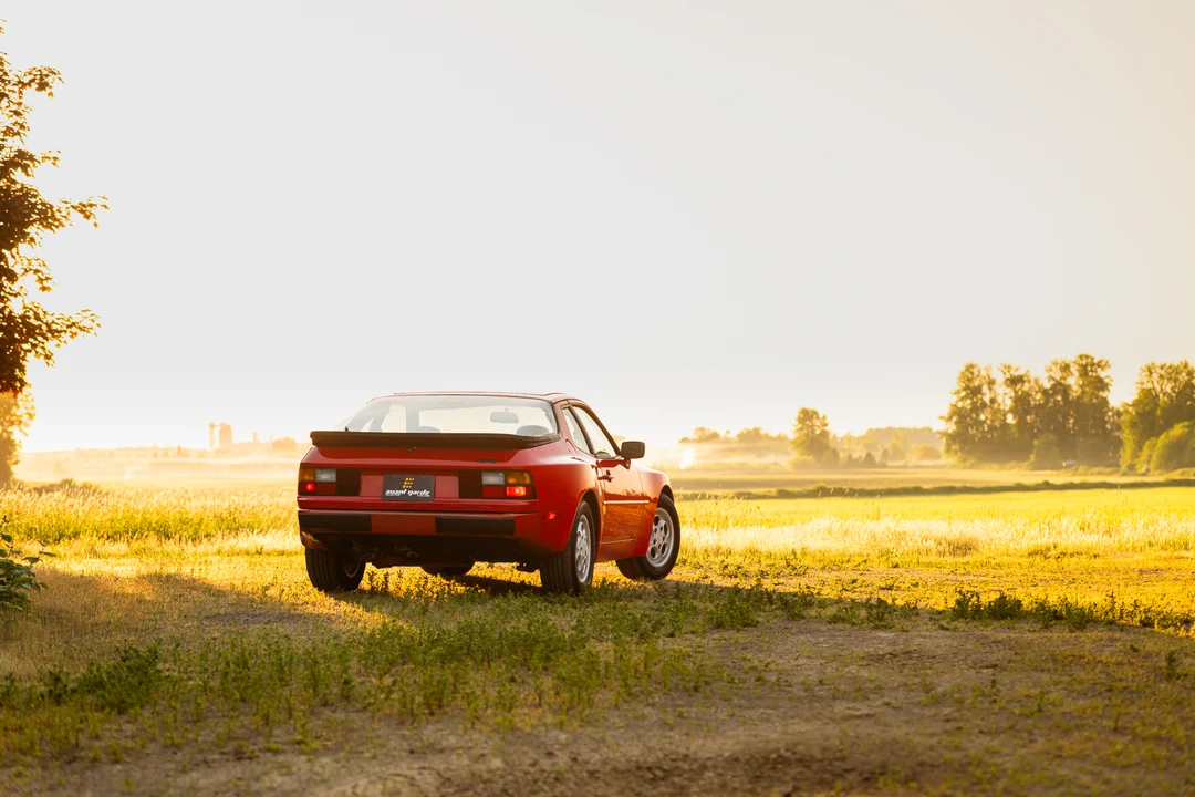 1987 Porsche 944 - Image 12 of 31