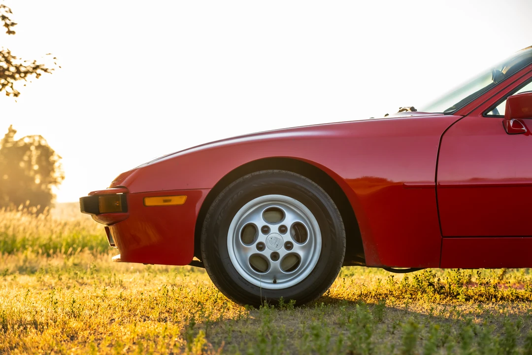 1987 Porsche 944 - Image 20 of 31