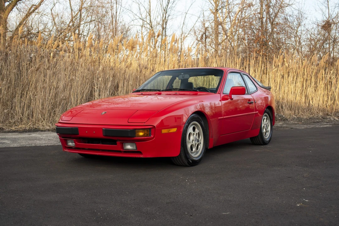 1987 Porsche 944 - Image 2 of 31