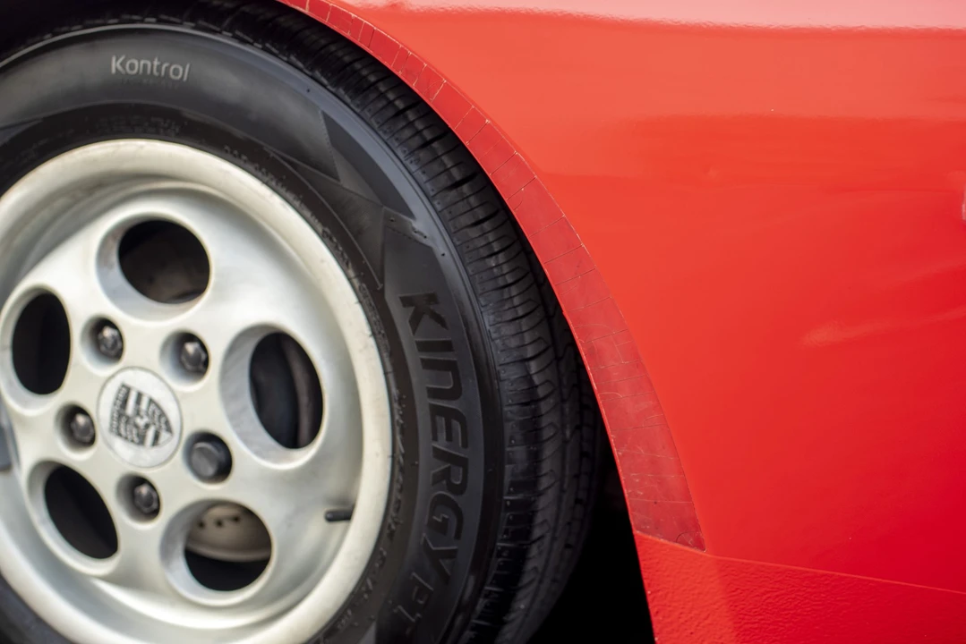 1987 Porsche 944 - Image 25 of 31