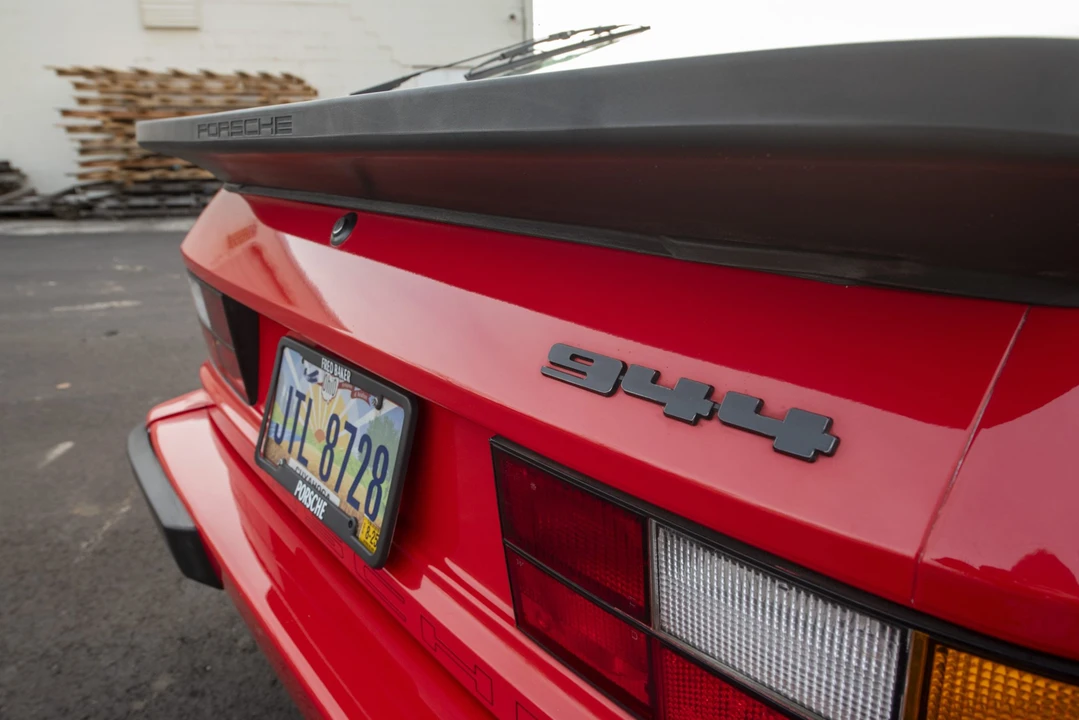 1987 Porsche 944 - Image 22 of 31