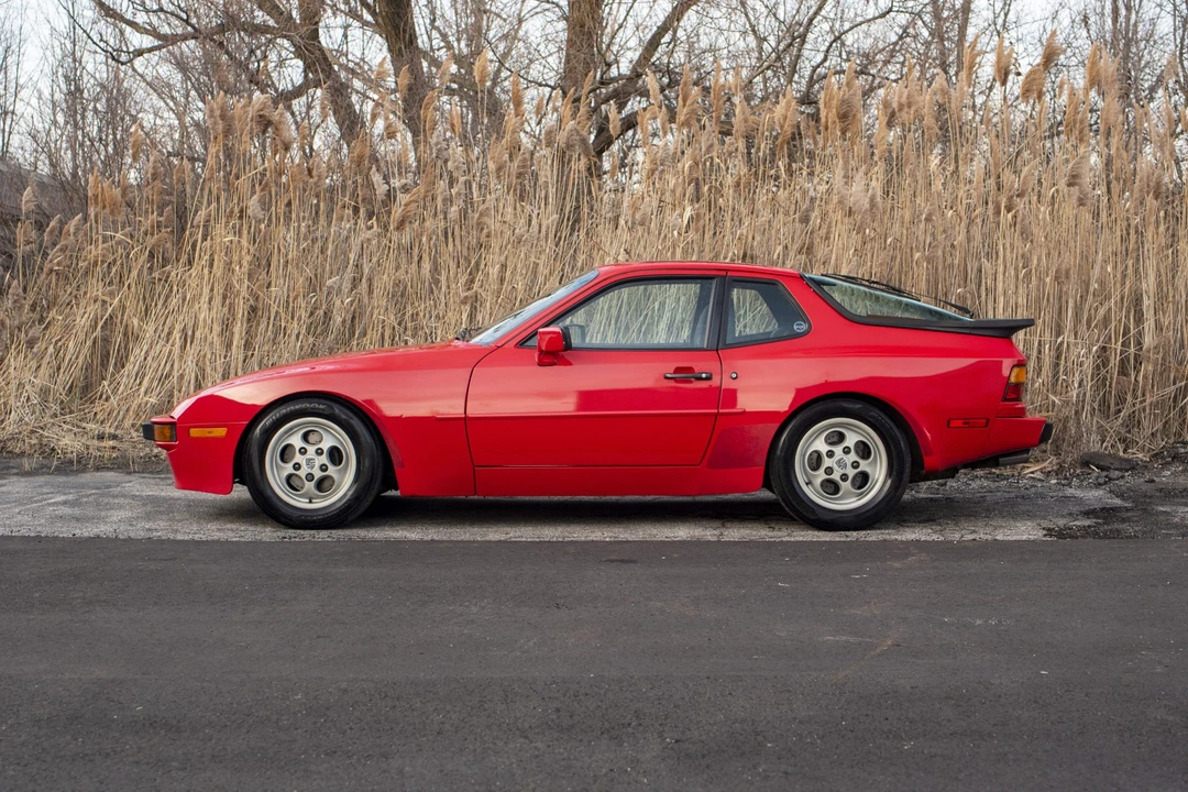 1987 Porsche 944 - Image 9 of 31