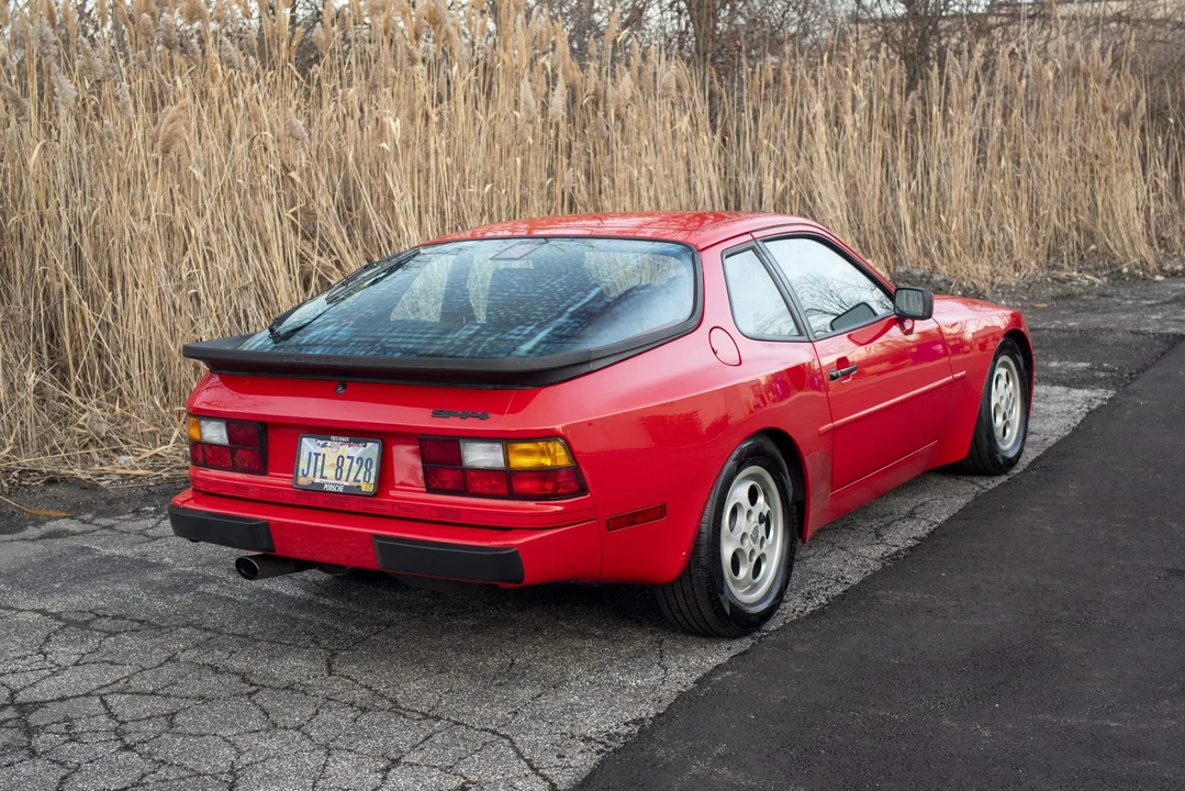 1987 Porsche 944 - Image 7 of 31