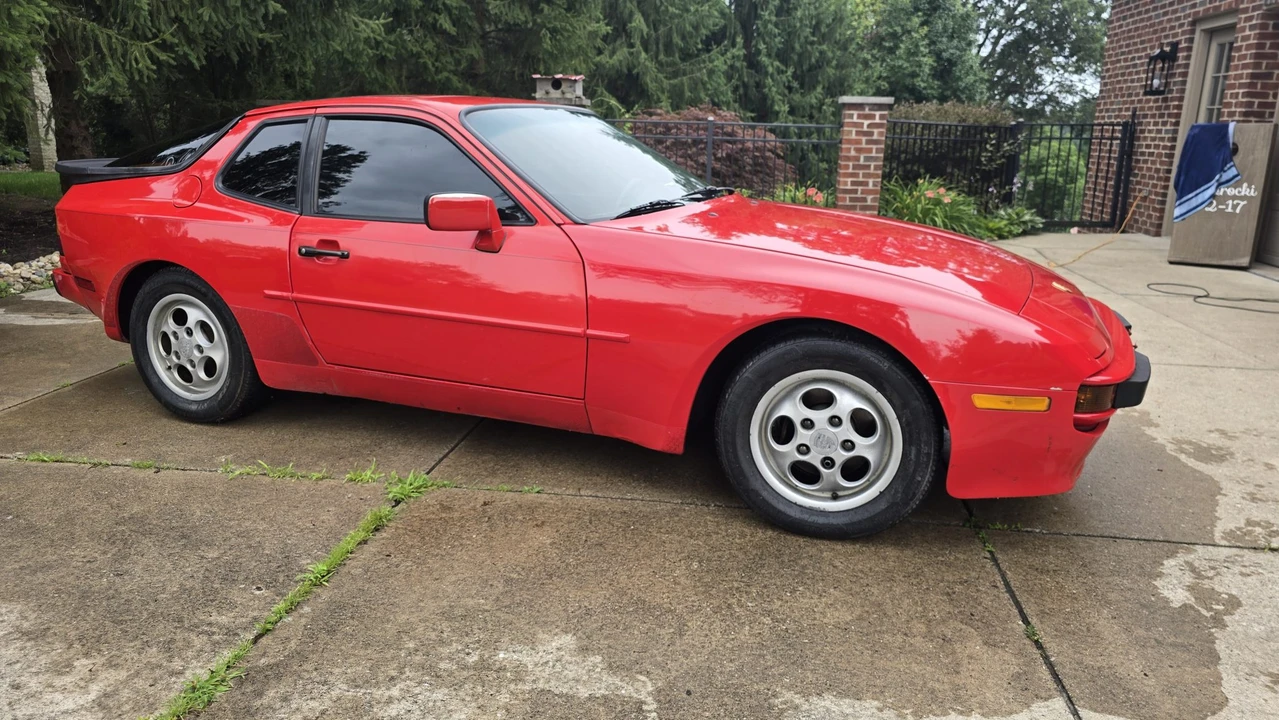 1987 Porsche 944 - Image 6 of 31
