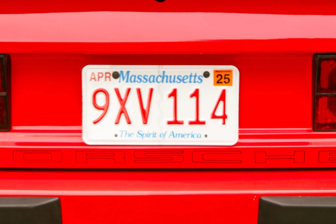 1987 Porsche 944 - Image 21 of 31