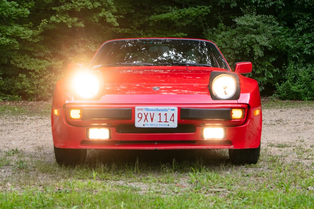 1987 Porsche 944 - Image 11 of 31