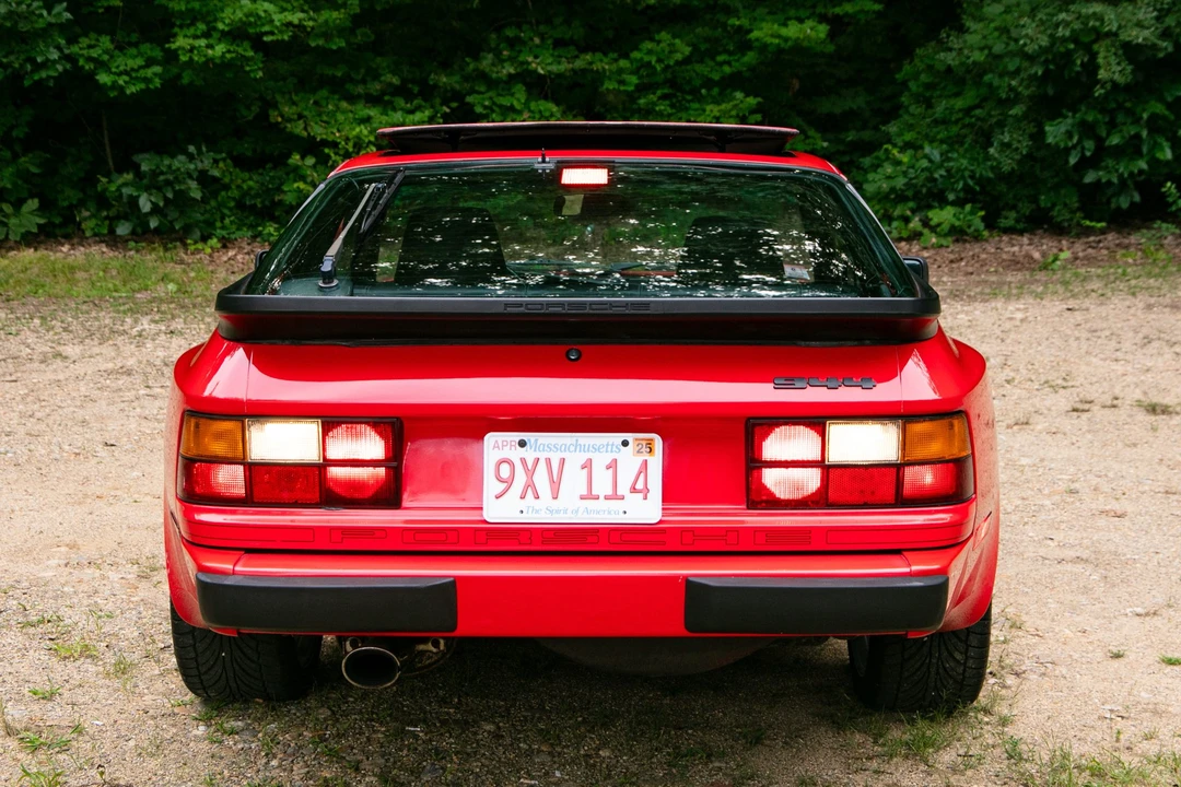 1987 Porsche 944 - Image 6 of 31