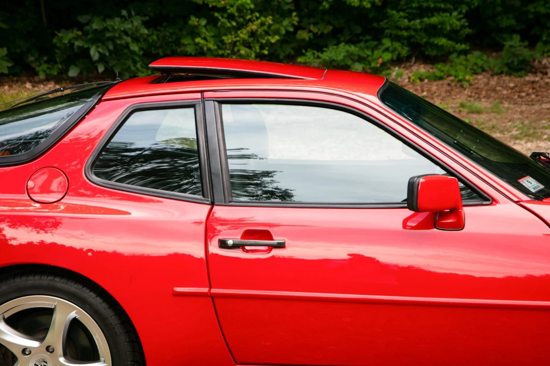 1987 Porsche 944 - Image 24 of 31