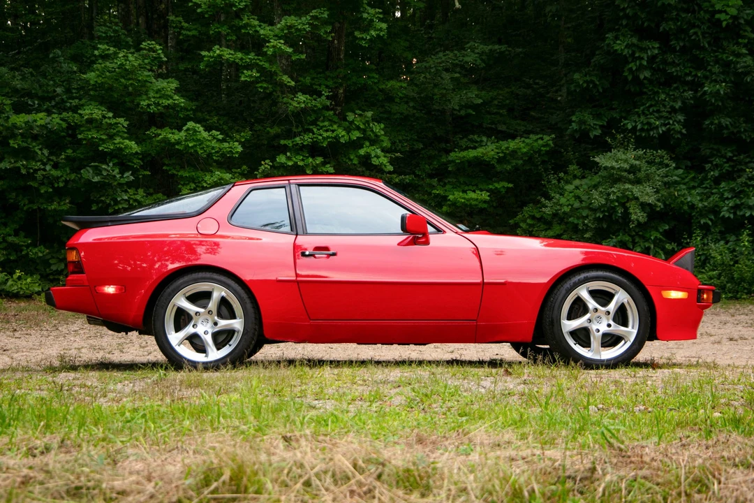 1987 Porsche 944 - Image 8 of 31