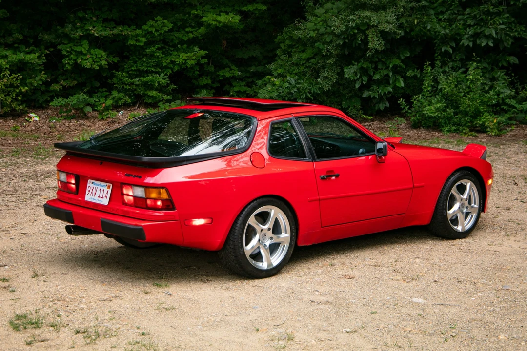 1987 Porsche 944 - Image 7 of 31