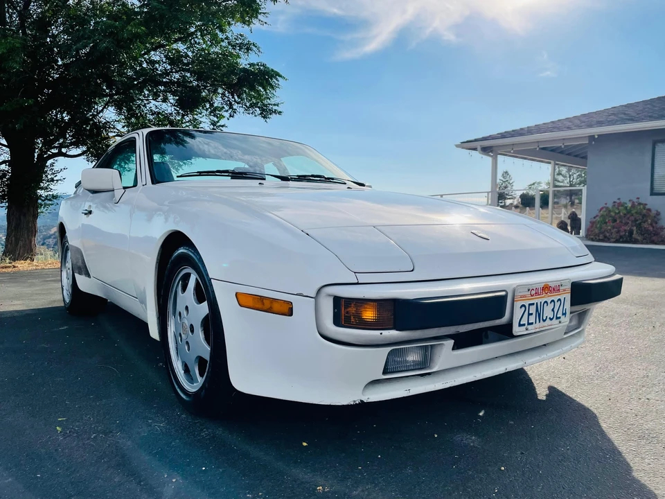 1987 Porsche 944 - Image 6 of 31
