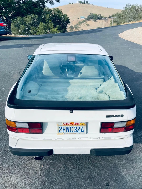 1987 Porsche 944 - Image 19 of 31