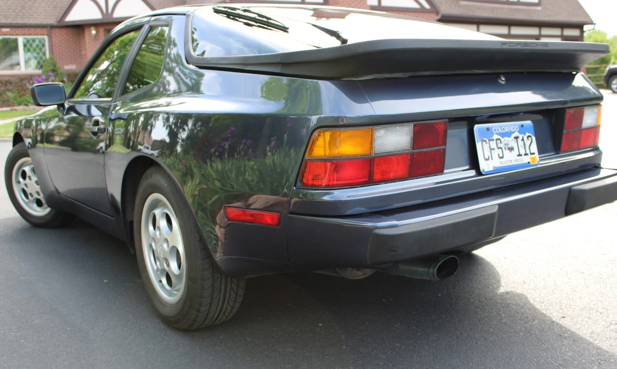 1987 Porsche 944 - Image 28 of 31