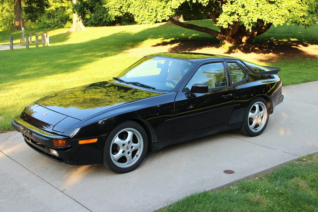 1987 Porsche 944 - Image 2 of 31