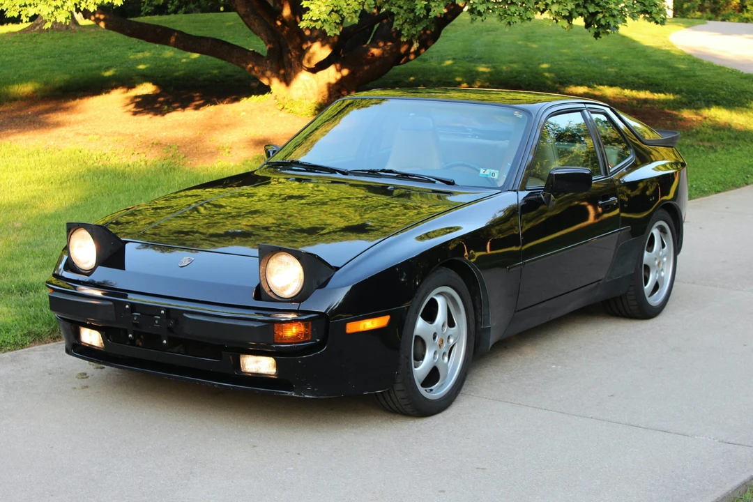 1987 Porsche 944 - Image 23 of 31