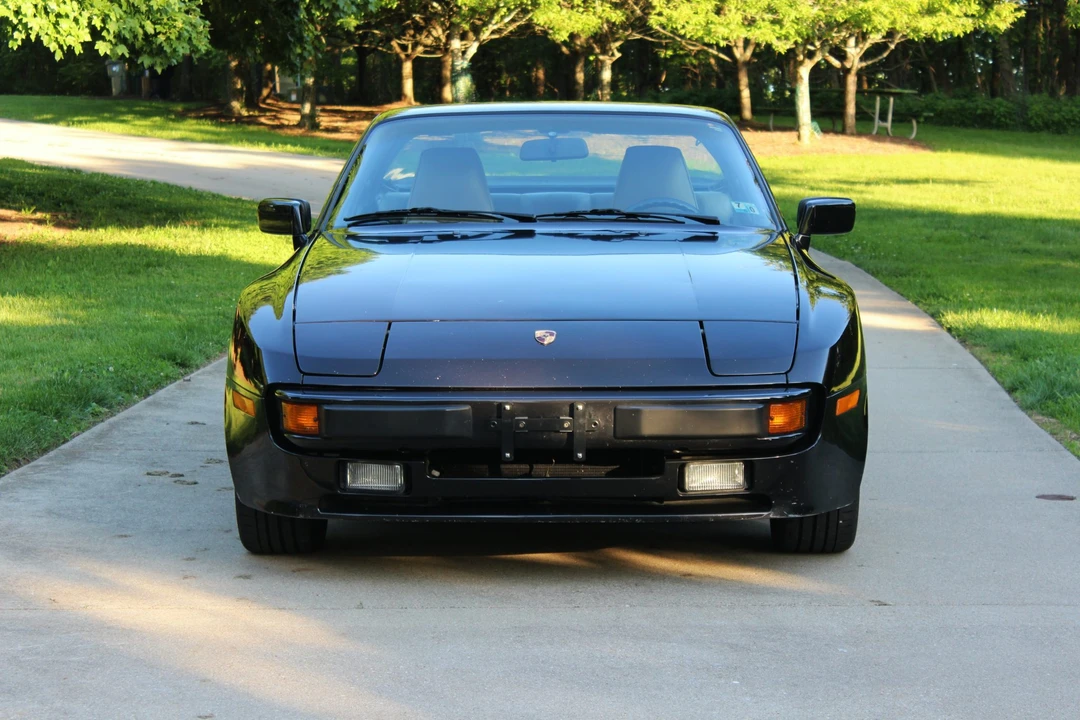 1987 Porsche 944 - Image 6 of 31