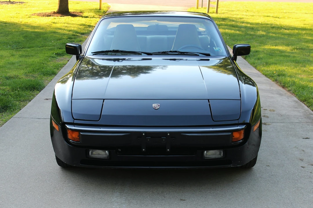 1987 Porsche 944 - Image 7 of 31