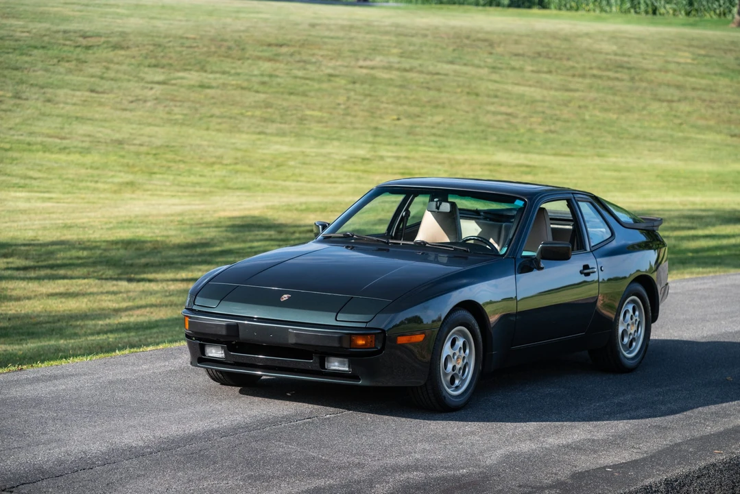 1987 Porsche 944 - Image 7 of 31