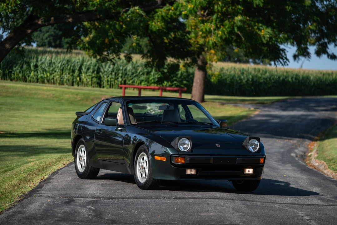1987 Porsche 944 - Image 17 of 31
