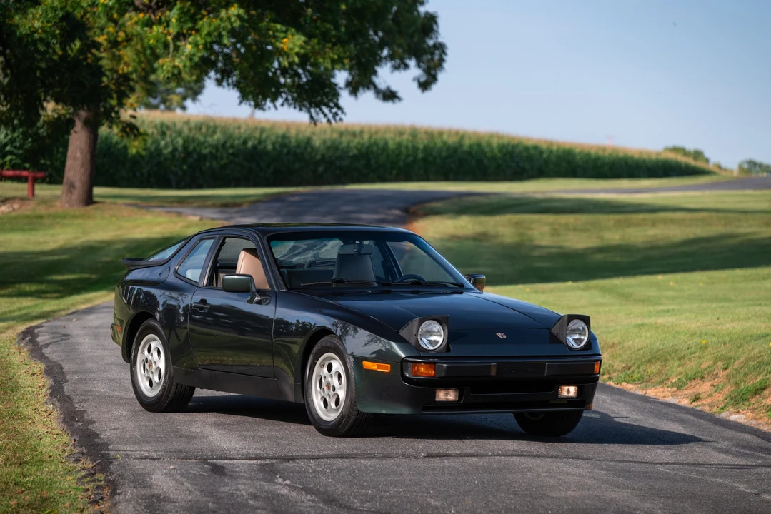 1987 Porsche 944 - Image 20 of 31