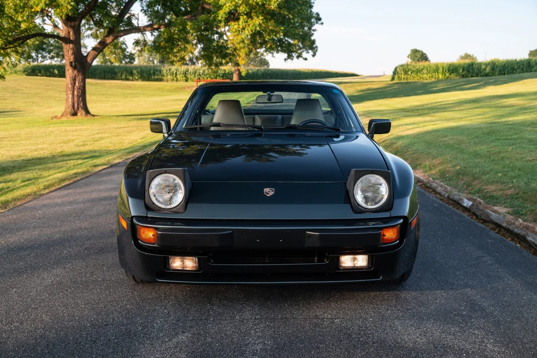 1987 Porsche 944 - Image 13 of 31