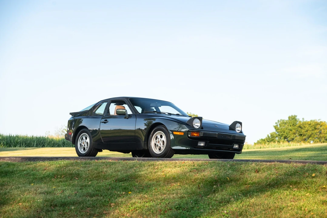 1987 Porsche 944 - Image 26 of 31
